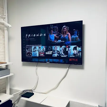 Centre Historique Saint Etienne, Carmes 아파트 *